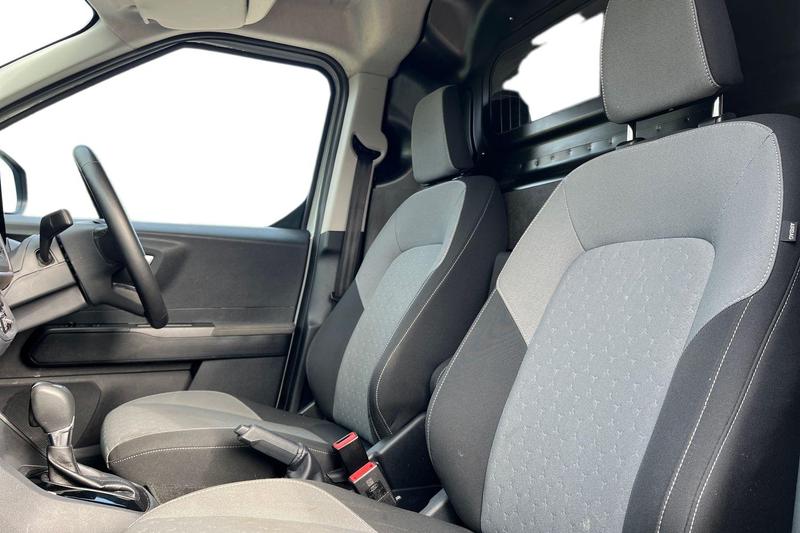 Used Ford Transit Courier 2024 for sale - 77848719: Photo 10