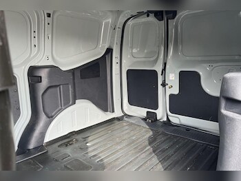 Used Ford Transit Courier 2024 for sale - 77848719: Photo