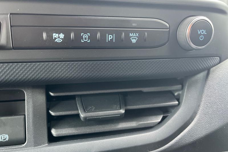 Used Ford Transit Custom 2025 for sale - 76853473: Photo 18