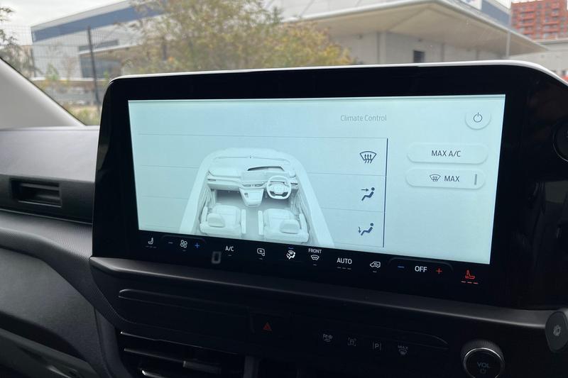 Used Ford Transit Custom 2025 for sale - 76319348: Photo 18