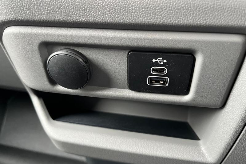 Used Ford Transit Custom 2025 for sale - 76319348: Photo 19