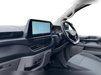Used Ford Transit Custom 2025 for sale - 76319348: Photo 4