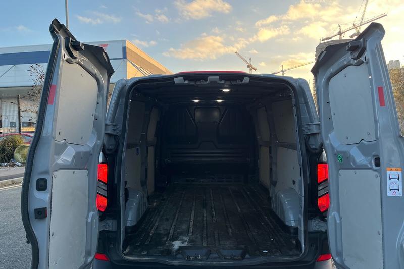Used Ford Transit Custom 2025 for sale - 77152114: Photo 4