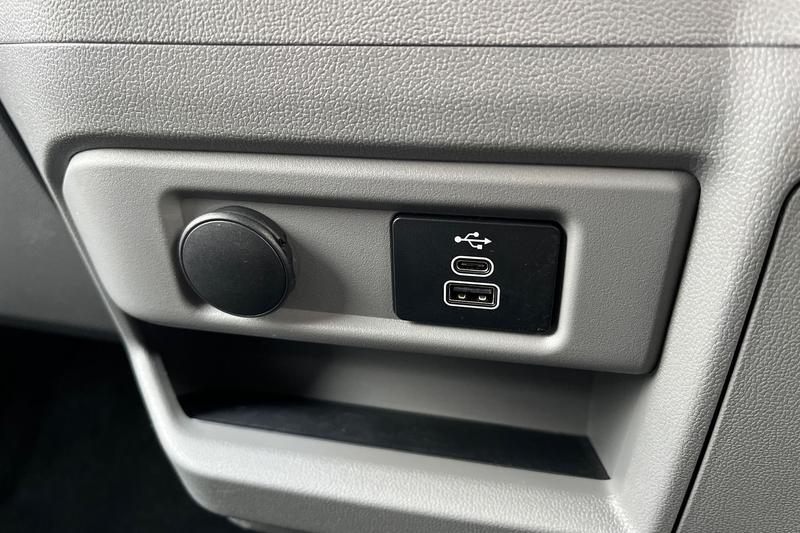 Used Ford Tourneo Custom 2025 for sale - 76551767: Photo 19