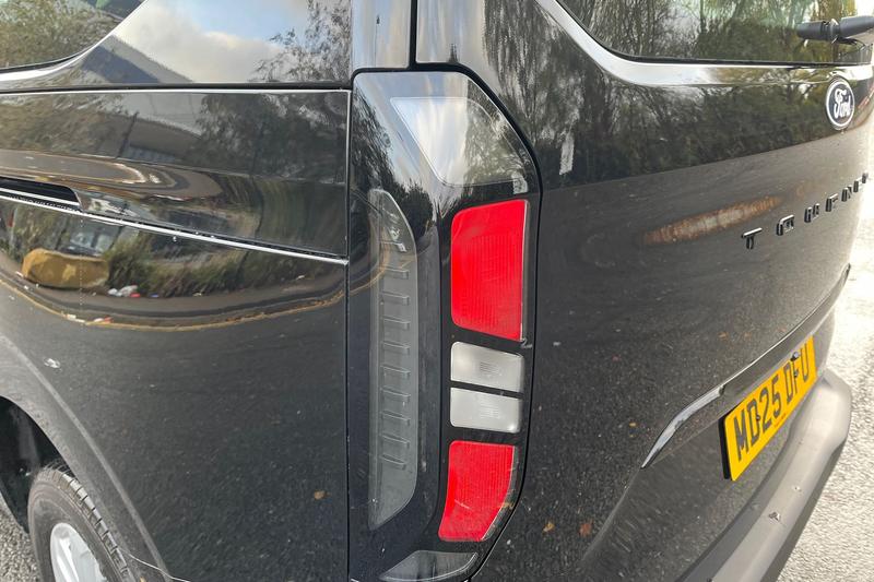 Used Ford Tourneo Custom 2025 for sale - 76551767: Photo 31