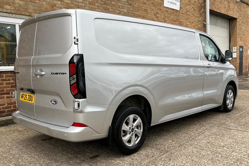 Used Ford Transit Custom 2025 for sale - 76908582: Photo 8