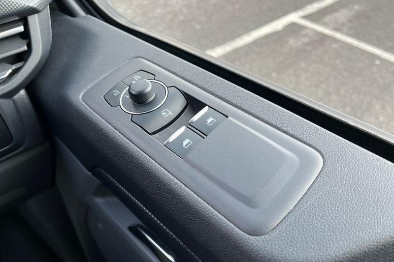 Used Ford Transit Custom 2025 for sale - 77592907: Photo 34