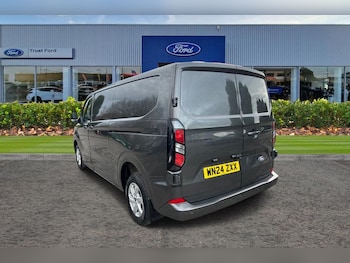 Used Ford Transit Custom 2024 for sale - 77042466: Photo