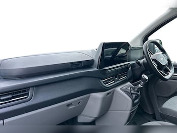 Used Ford Transit Custom 2024 for sale - 77042466: Photo