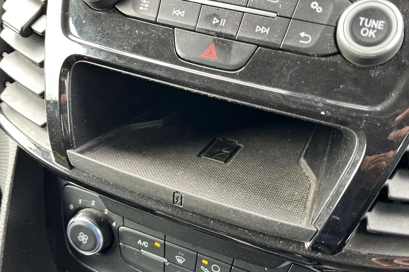 Used Ford Transit Connect 2019 for sale - 78162125: Photo 16