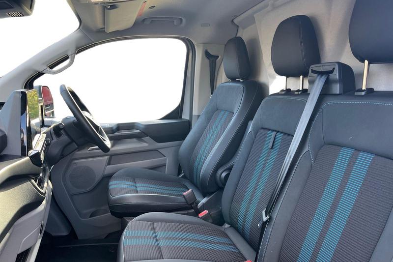 Used Ford Transit Custom 2025 for sale - 76971996: Photo 11