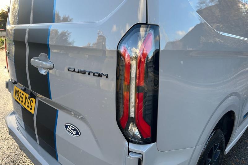 Used Ford Transit Custom 2025 for sale - 76971996: Photo 32