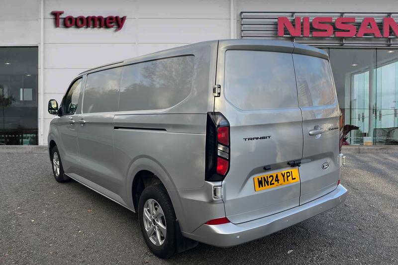 Used Ford Transit Custom 2024 for sale - 76971986: Photo 2