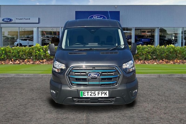 Used Ford E-Transit 2025 for sale - 76184361: Photo 12