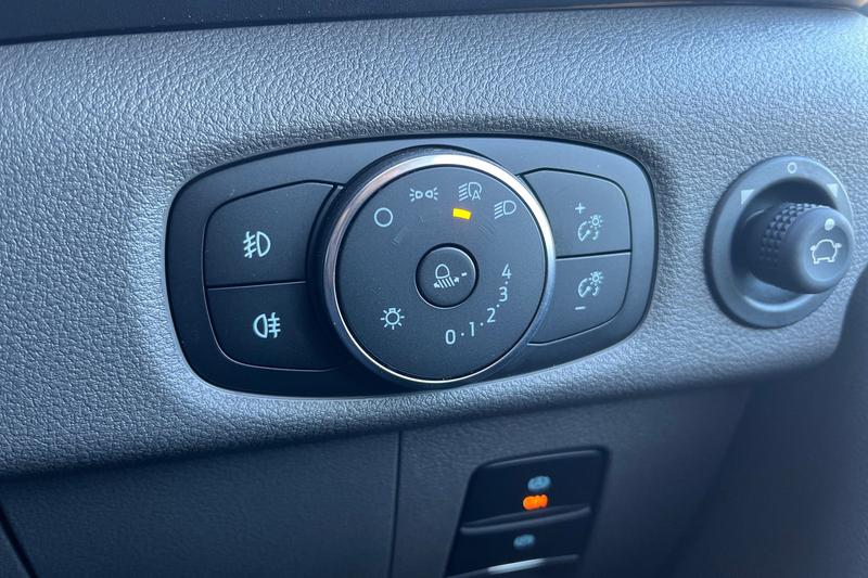 Used Ford E-Transit 2025 for sale - 76184361: Photo 15