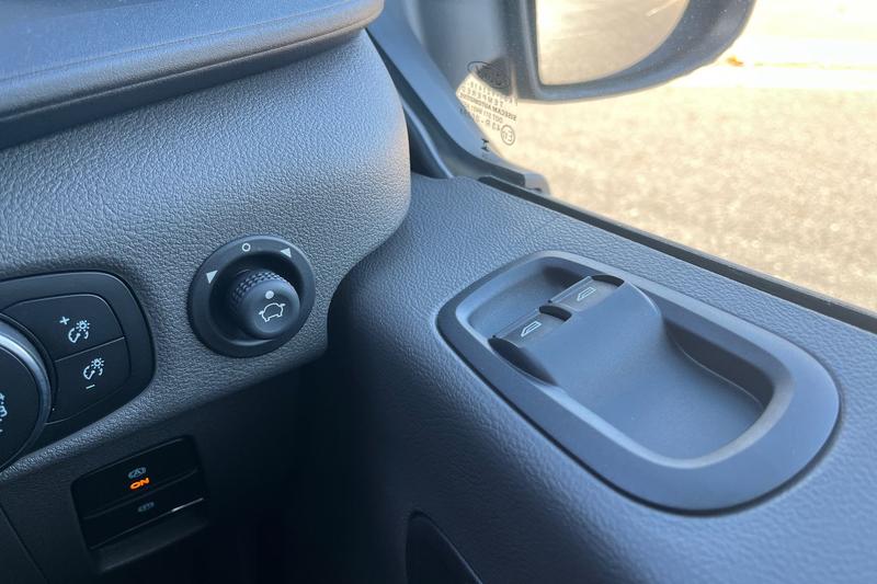 Used Ford E-Transit 2025 for sale - 76184361: Photo 16