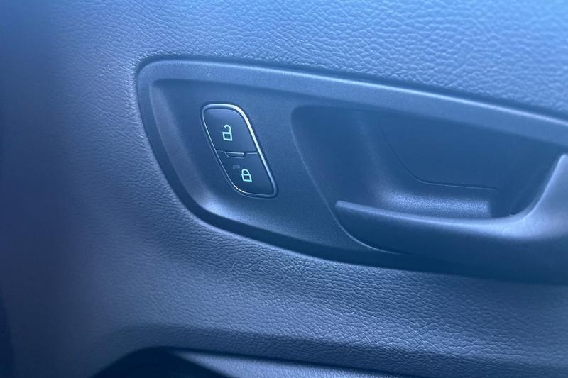 Used Ford E-Transit 2025 for sale - 76184361: Photo 17