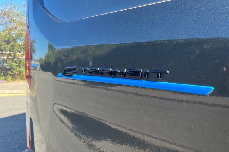 Used Ford E-Transit 2025 for sale - 76184361: Photo 20