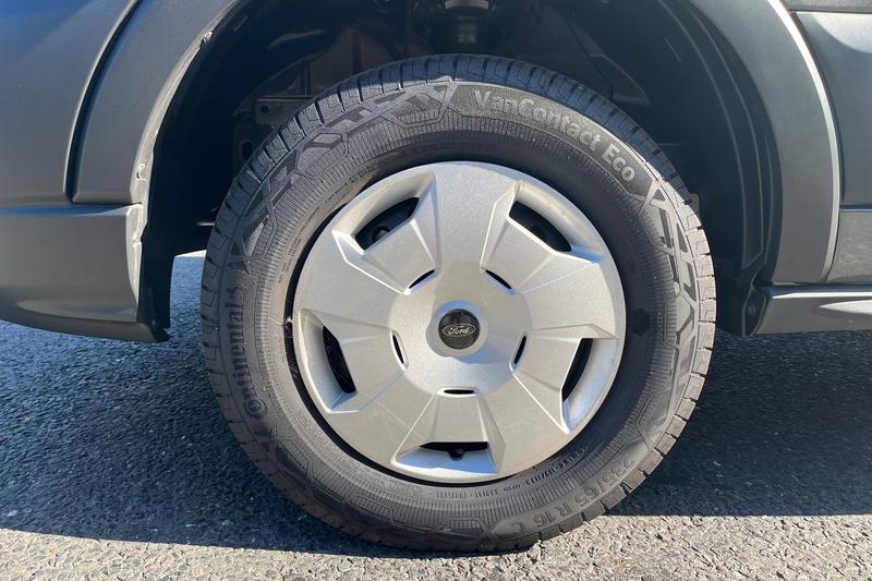 Used Ford E-Transit 2025 for sale - 76184361: Photo 34