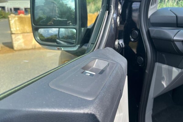 Used Ford E-Transit 2024 for sale - 74752544: Photo 33