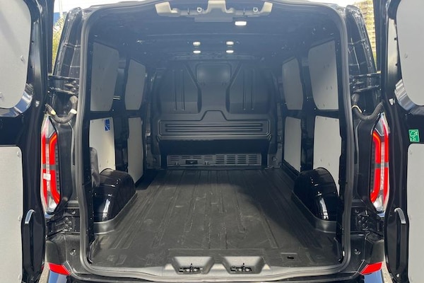 Used Ford E-Transit 2024 for sale - 74752544: Photo 5