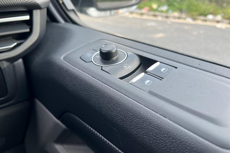 Used Ford Transit Custom 2023 for sale - 76355533: Photo 16