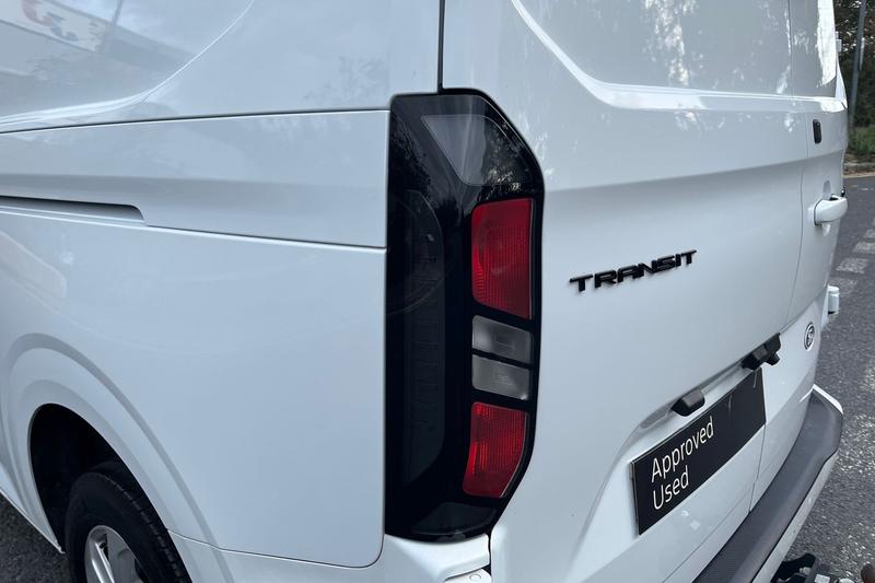 Used Ford Transit Custom 2023 for sale - 76355533: Photo 25