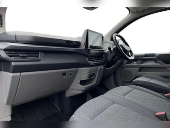 Used Ford Transit Custom 2024 for sale - 77592901: Photo