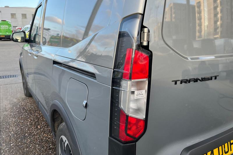 Used Ford Transit Courier 2024 for sale - 77152126: Photo 23