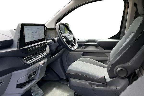 Used Ford E-Transit 2024 for sale - 74663748: Photo 4