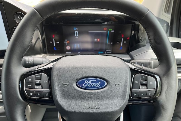 Used Ford E-Transit 2024 for sale - 74663748: Photo 9