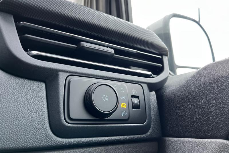 Used Ford Transit Custom 2025 for sale - 77599658: Photo 19