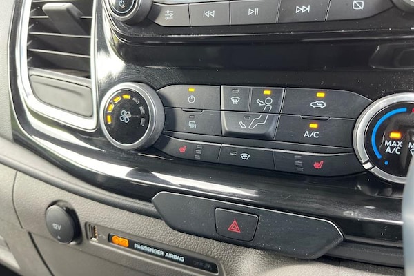 Used Ford Transit Custom 2023 for sale - 74796578: Photo 16