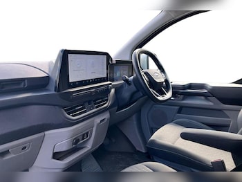 Used Ford E-Transit 2025 for sale - 75935110: Photo