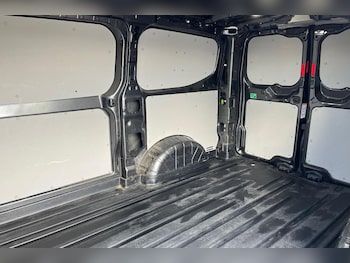 Used Ford Transit Custom 2024 for sale - 78443115: Photo