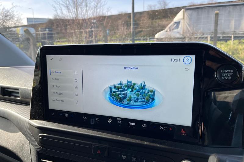 Used Ford Transit Custom 2024 for sale - 77582032: Photo 17