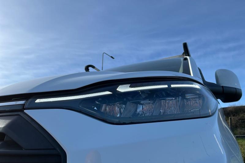 Used Ford Transit Custom 2024 for sale - 77582032: Photo 25