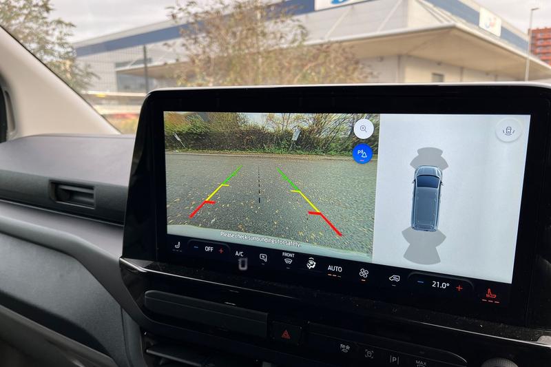 Used Ford E-Transit 2025 for sale - 76904525: Photo 18