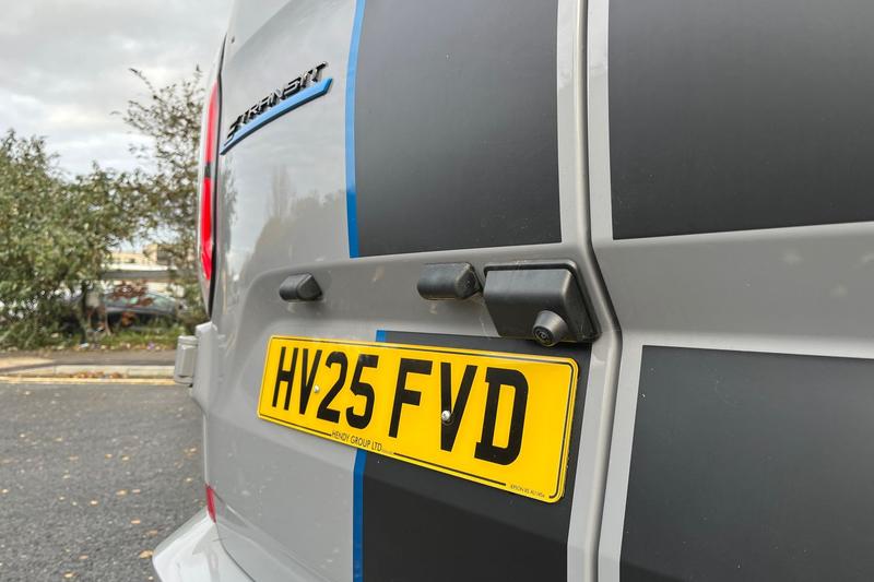 Used Ford E-Transit 2025 for sale - 76904525: Photo 32