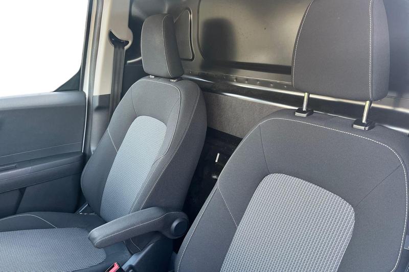 Used Ford Transit Courier 2024 for sale - 76355534: Photo 11