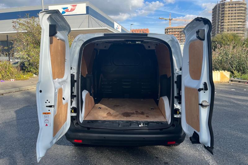Used Ford Transit Courier 2024 for sale - 76355534: Photo 7