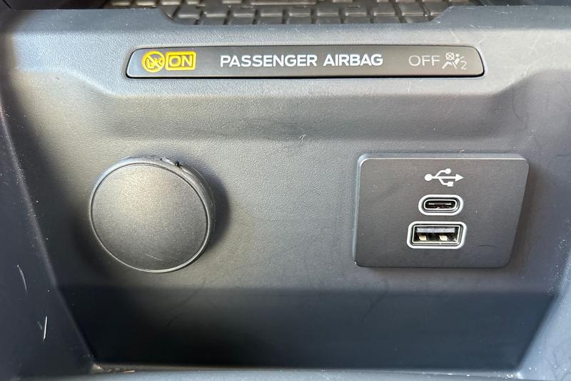 Vehicle 33
