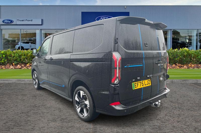 Used Ford Transit Custom 2025 for sale - 77462544: Photo 2