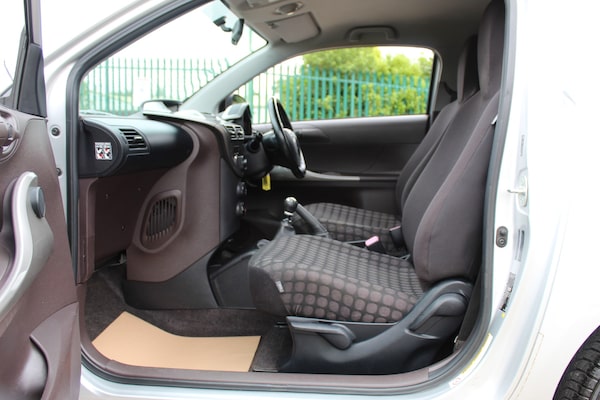 Used Toyota IQ 2011 for sale - 70728488: Photo 15
