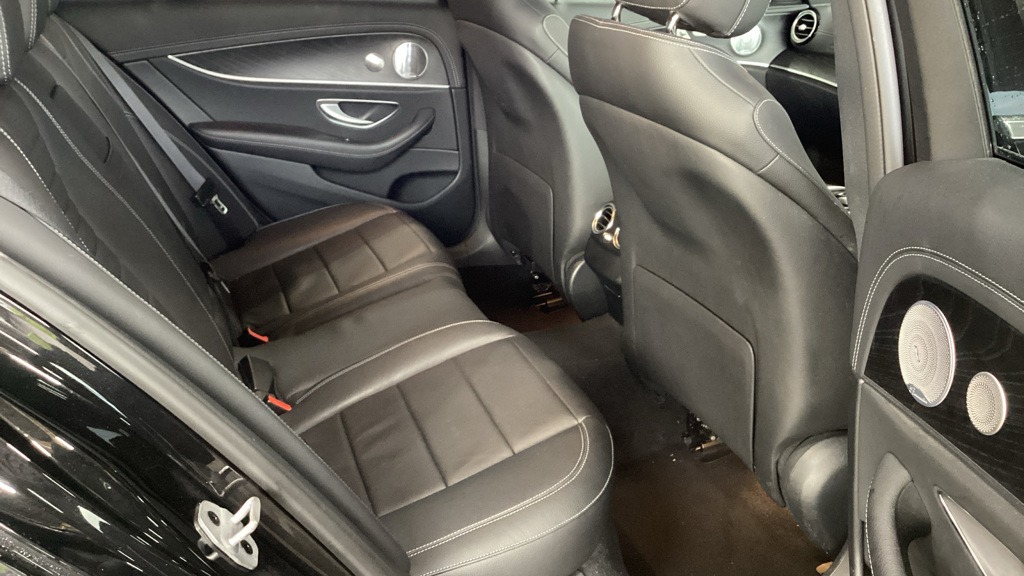 Used Mercedes-Benz E Class 2019 for sale - 76352699: Photo 12
