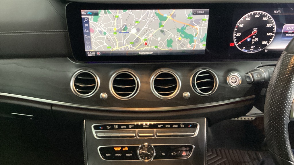 Used Mercedes-Benz E Class 2019 for sale - 76352699: Photo 16