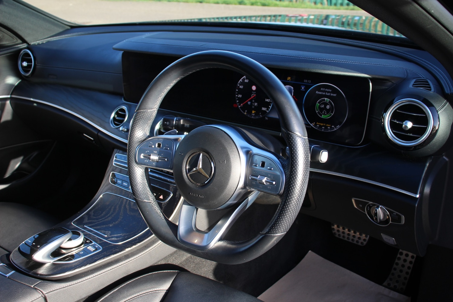 Used Mercedes-Benz E Class 2019 for sale - 76352699: Photo 28