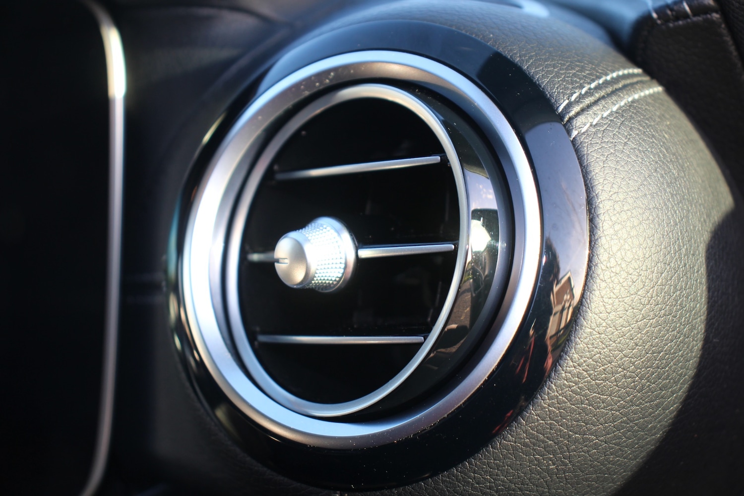 Used Mercedes-Benz E Class 2019 for sale - 76352699: Photo 44