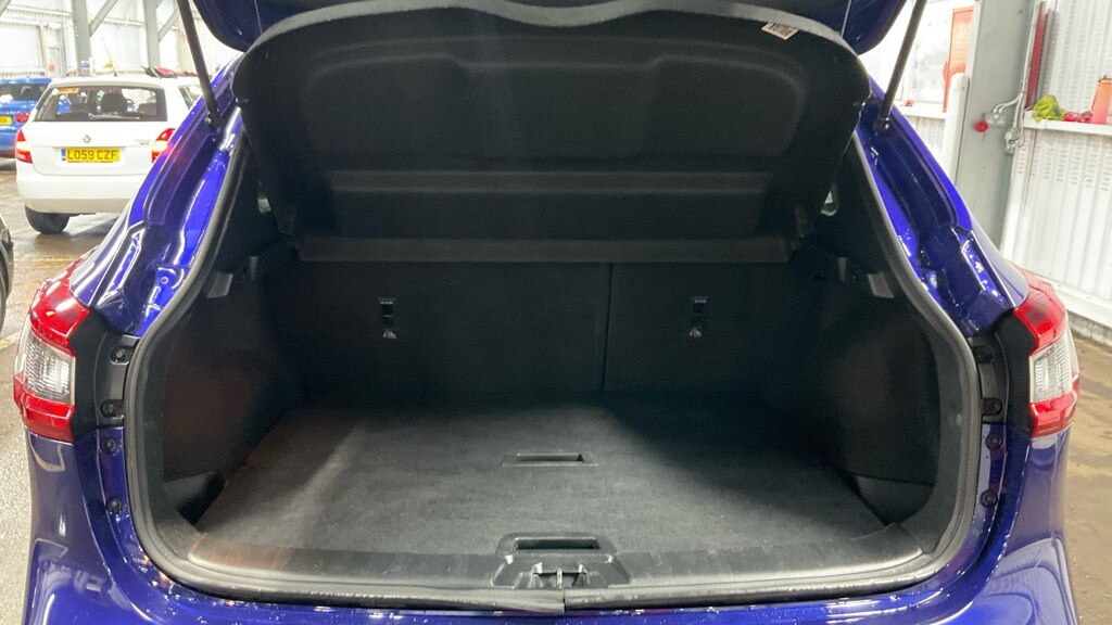 Used Nissan Qashqai 2018 for sale - 77541714: Photo 11