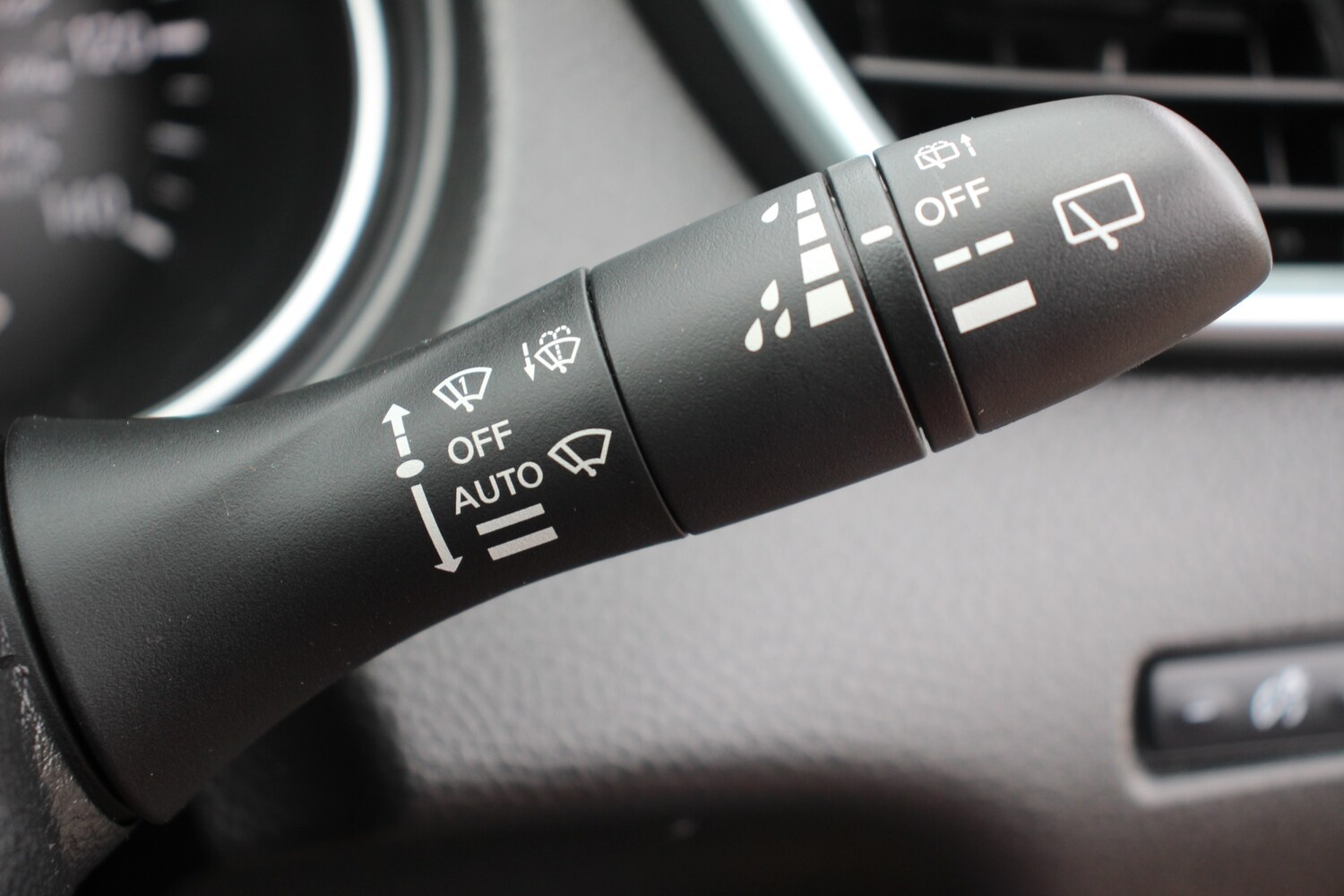 Used Nissan Qashqai 2018 for sale - 77541714: Photo 38